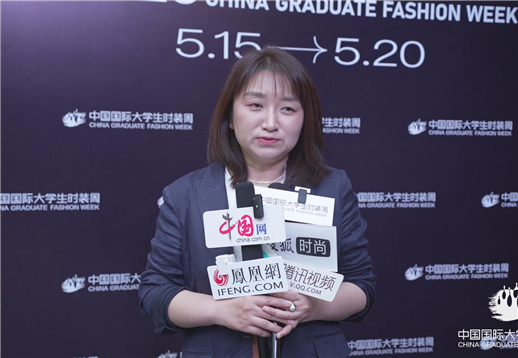江汉大学采访.jpg